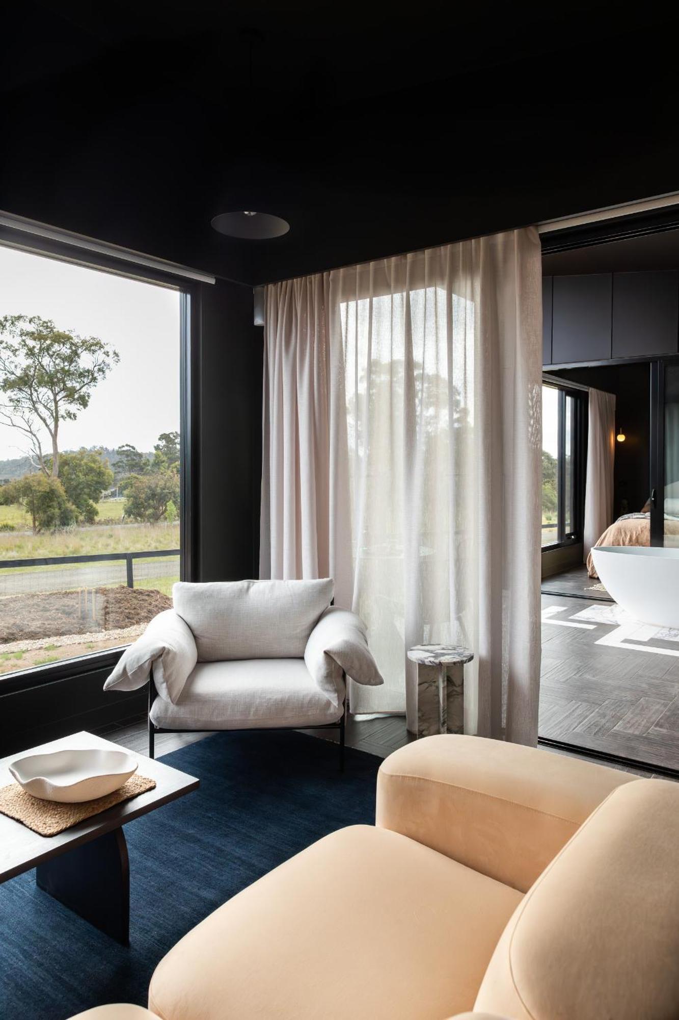 Wherewithal Luxury Suites Carlton Dış mekan fotoğraf
